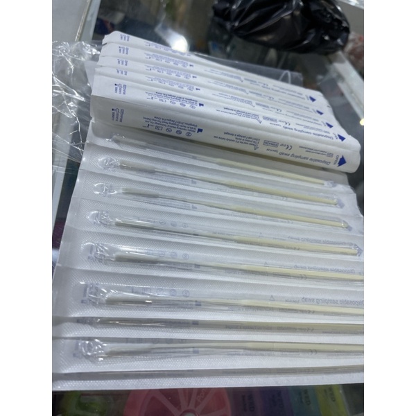 Que lấy dịch tỵ hầu