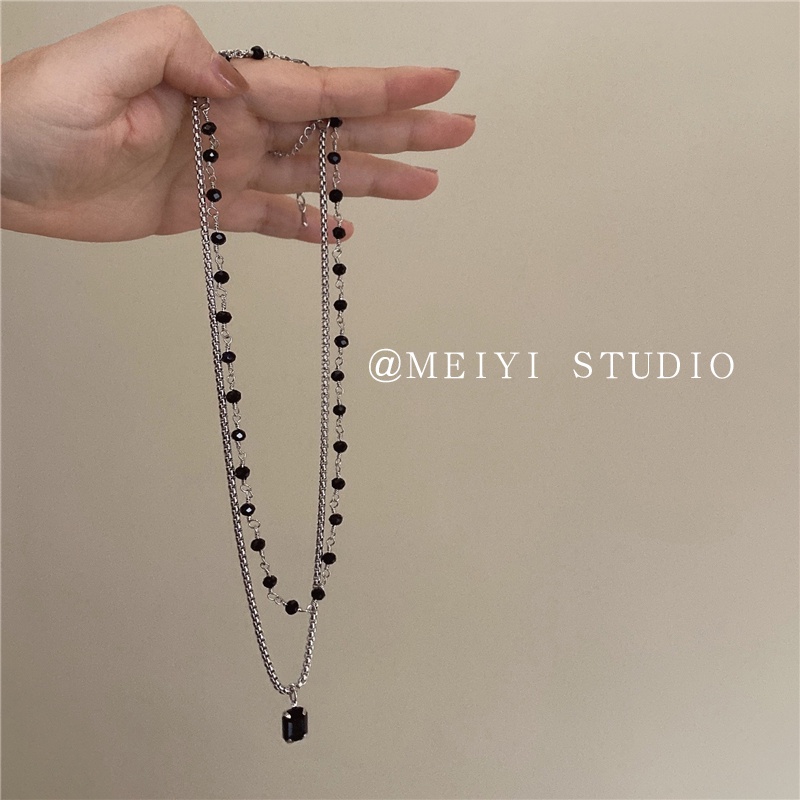 Vòng cổ Hai Lớp Thiết Kế Cá Tính Cao Cấp Màu Đen