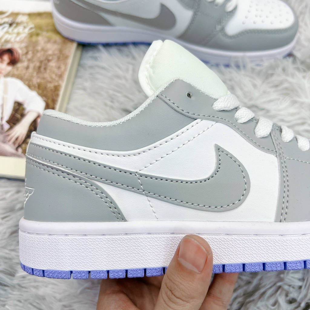 Giày Thể Thao Nam Nữ Jordan Air Cổ Thấp Màu Xám Nhạt Đế Xanh , Sneaker JD1 Low Xám Tro Full Bill + Box