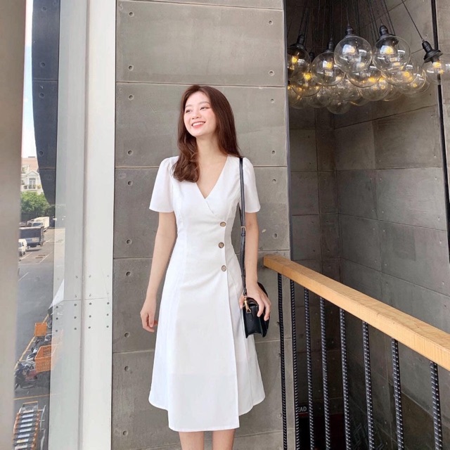Đầm trắng nút dừa (kèm hình thật) | BigBuy360 - bigbuy360.vn