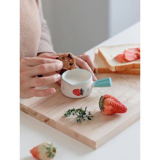 Chén có tay cầm gốm sứ đựng sốt