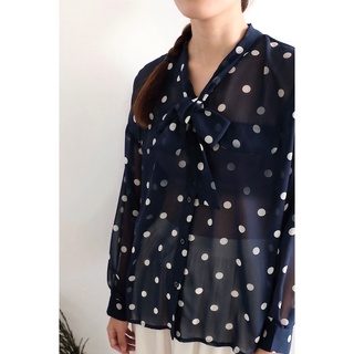 Chicka Chicka - Áo Silky bow shirt - Dottie
