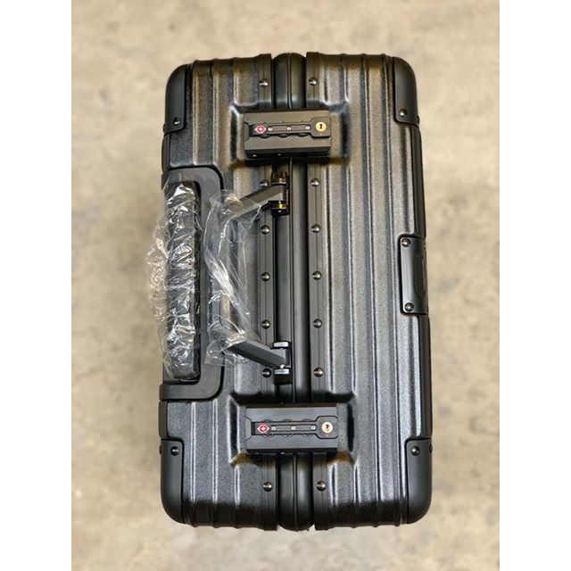 Vali kéo khóa sập ngang pilot