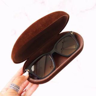 KÍNH MÁT THỜI TRANG