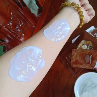 Ủ truyền trắng da