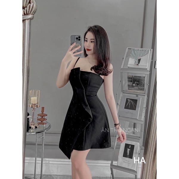 VÁY 2S CÚC BỌC LỆCH TÀ 2 MÀU
