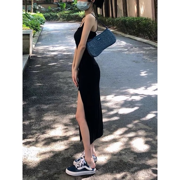 Đầm Xẻ Đùi Hai Dây Vải Thun Mát Siêu Siêu Tôn Dáng