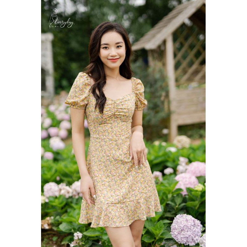 [BST Everyday]Váy hoa nhí dáng ngắn thiết kế EveryDay | BigBuy360 - bigbuy360.vn