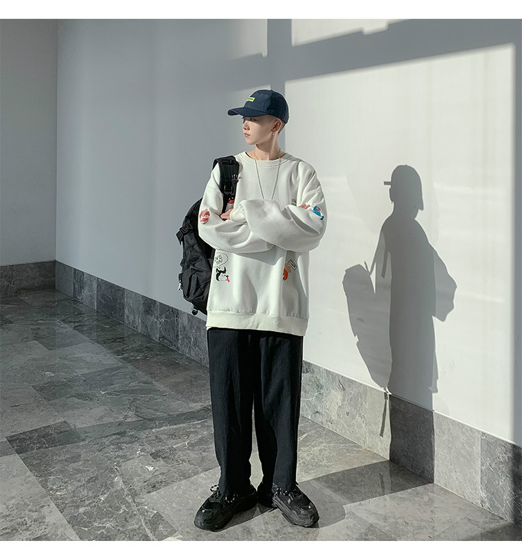 Áo sweater form rộng cổ tròn thời trang cá tính cho nam | BigBuy360 - bigbuy360.vn