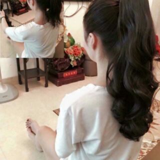 Tóc giả cột ngoạm xoăn