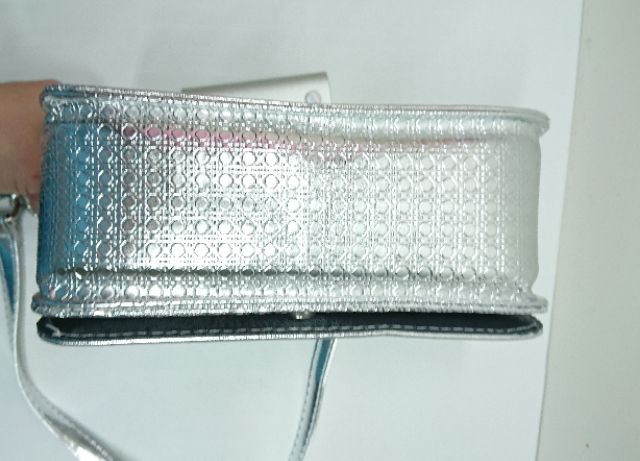 Túi xách nữ Di-or màu bạc thời thượng