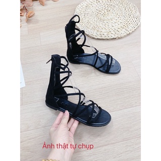 Sandan nữ chiến binh quấn dây cổ chân