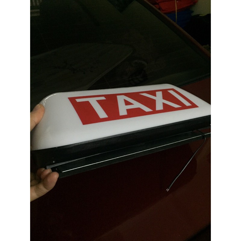 mào taxi đế nam châm loại to 35cm .