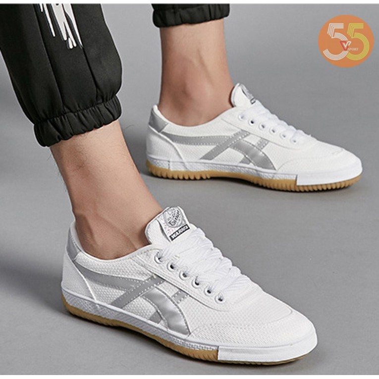 GIÀY WARRIOR bata tàu [CHÍNH HÃNG] màu trắng sọc bạc (Giống hình 100%) | BigBuy360 - bigbuy360.vn