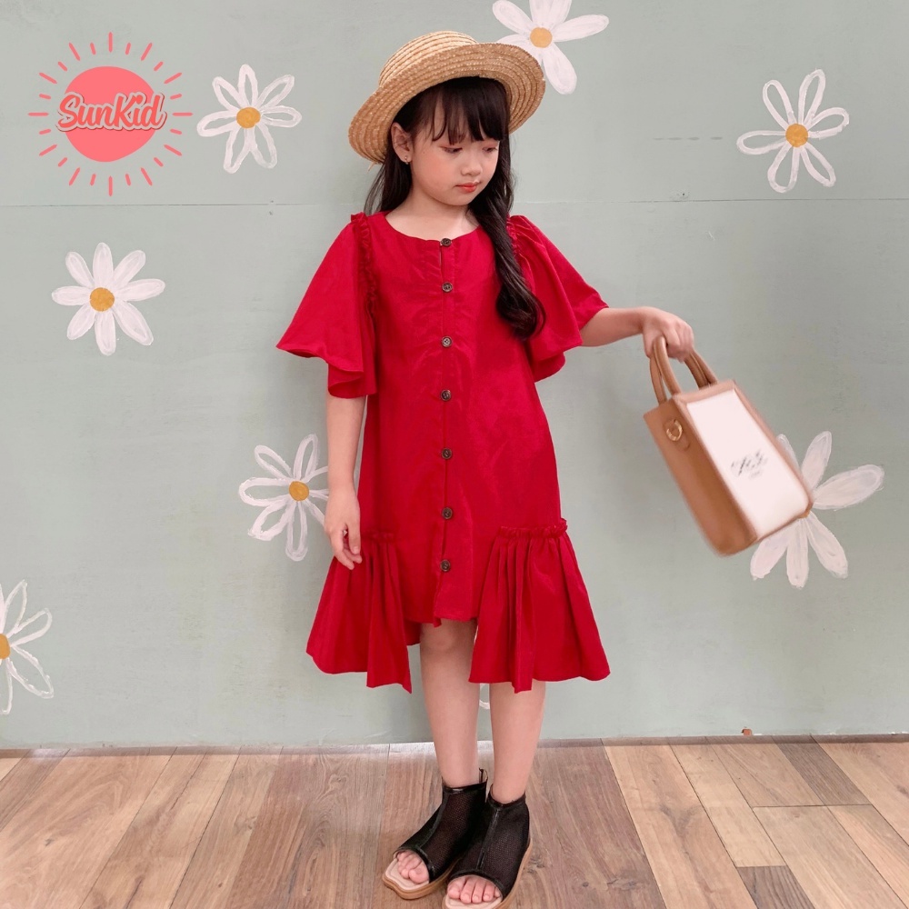 Váy đầm hè bé gái dáng suông cách điệu đính kèm cúc vải trượt nhật cao cấp Sunkid KC màu đỏ size trẻ em 4 - 12 tuổi