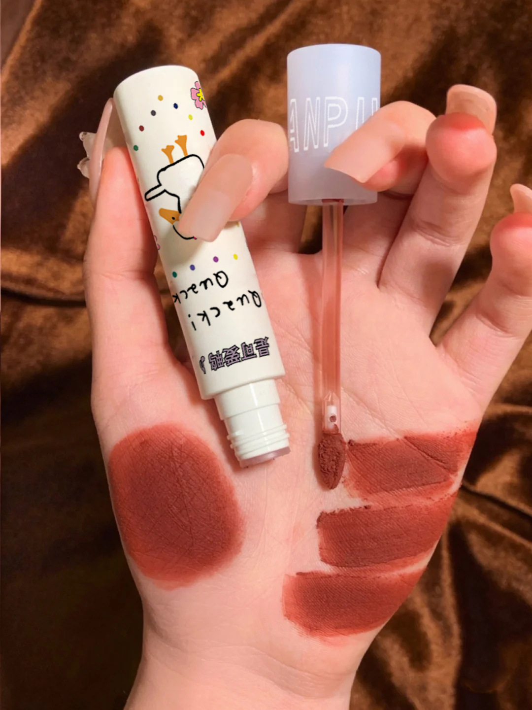 Son DAIMANPU Vịt Velvet Tint Và Phong Cách Cute Duck