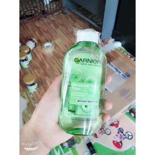 (Annhthu) NƯỚC HOA HỒNG GARNIER