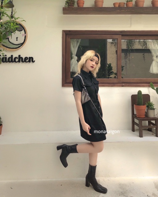 MONÁ - Đầm sơmi đen tay ngắn chất kaki Hàn có túi - HEBE DRESS - ĐEN