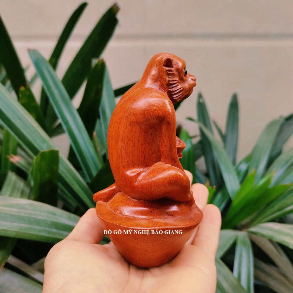 Tượng con khỉ gỗ hương 12 cm (mẫu mới)