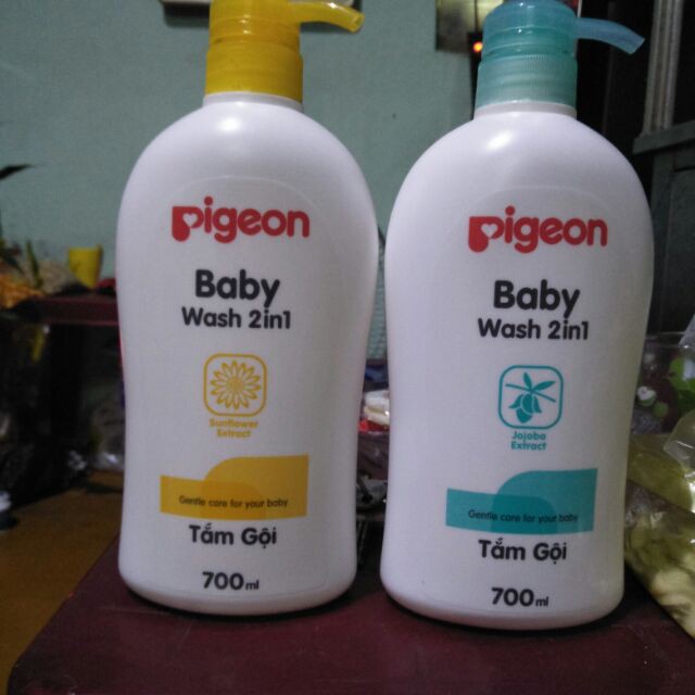 Sữa Tắm Gội pigeon Jojoba 700ml tặng áo mưa cho bé