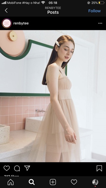 Đầm Serena Dress Renbytee Newtag100%, cần pass lại.