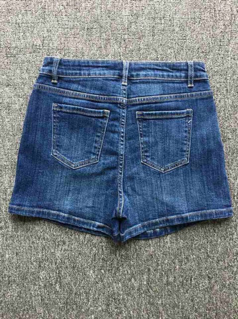 Chây váy quần thêu hoa