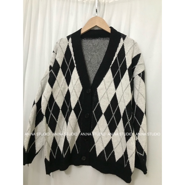 Áo khoác len Cardigan hoạ tiết kim cương dáng suông form rộng
