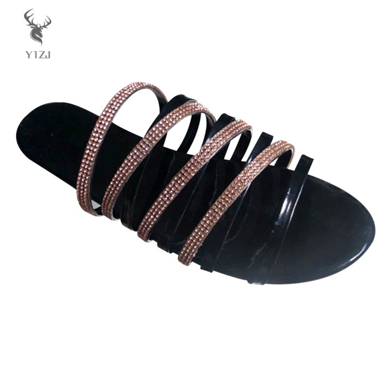 COD&amp; Breathable Flat Sandals Stylish Rhinestone Sandals Summer Outdoor Slipper for Women