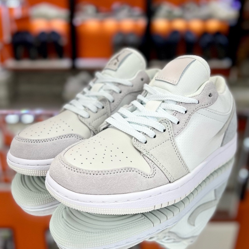 GIÀY THỂ THAO JORDAN 1 THẤP CỖ PARIS TẶNG KÈM QUÀ TẶNG GIÁ TRỊ