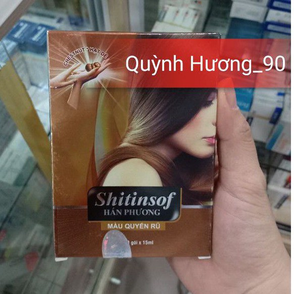 Nhuộm tóc Shitinsof Hán Phương màu vàng nâu.