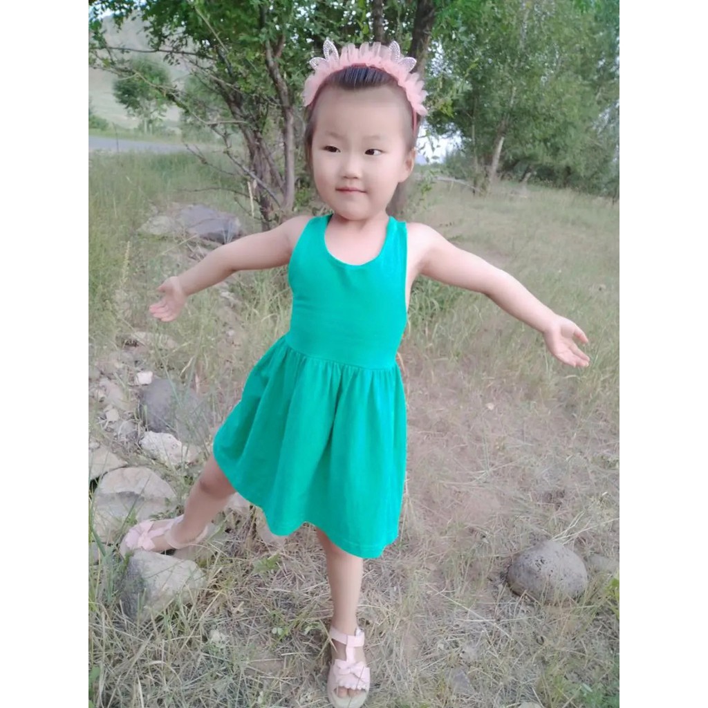 Đầm sát nách nhiều màu cho bé gái
