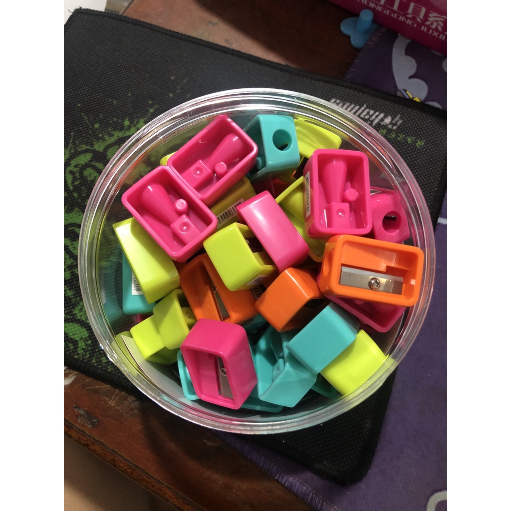 Gọt Bút Chì Deli Các Màu 0594