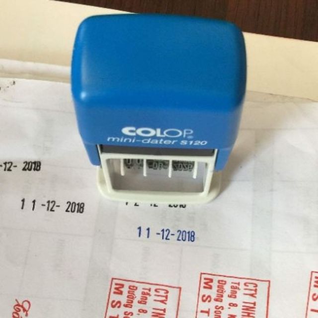 Dấu ngày tháng năm xoay