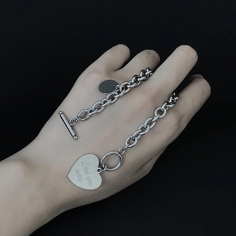 Hàng Mới Về Mới Vòng Tay Thép Titan Mặt Khắc Chữ love Thời Trang