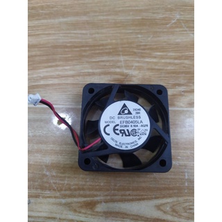 Quạt tản nhiệt Delta 5V 0,1A tháo máy