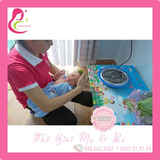 Bếp hơ lá trầu cho bé sơ sinh