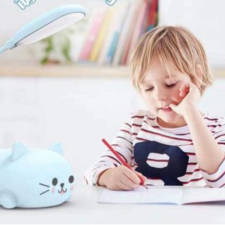 Đèn học chống cận hình lợn kute tích điện