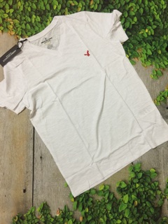 Áo cổ tim american eagle