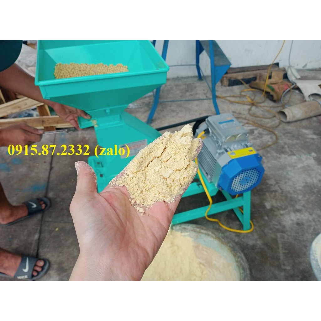 máy nghiền thức ăn chăn nuôi Bt10