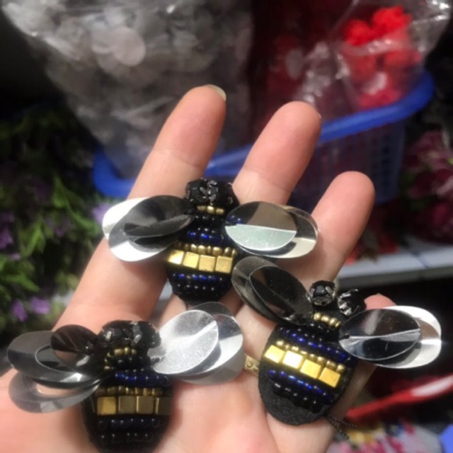 Mẫu bọ đính áo (túi 10 con)