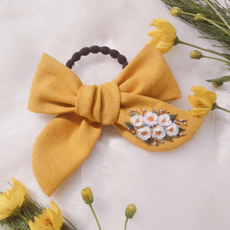 Cột tóc thêu tay handmade