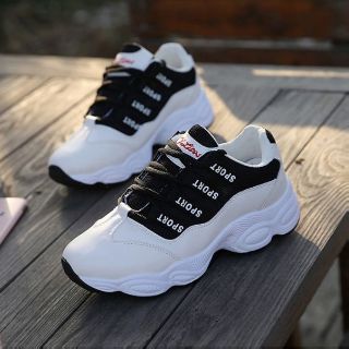 ((FREESHIP TỪ 99K- hàng chuẩn loại 1)GIÀY NỮ ULZZANG MẪU MỚI NHẤT 2018/GIÀY THỂ THAO ULZZANG PHONG CÁCH HÀN QUỐC D2586
