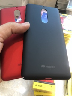 Ốp Nokia3,Nokia5 cứng đỏ đen cty Liguk