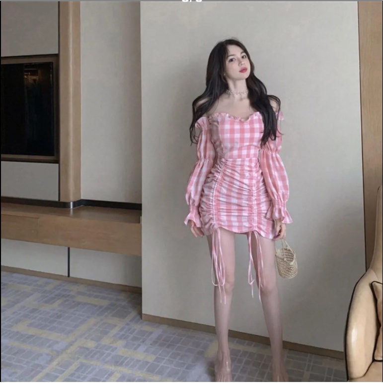 Đầm tay dài trễ vai màu hồng kiểu dáng quyến rũ cho nữ