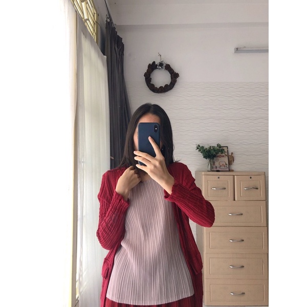 Áo cardigan dáng dài đỏ - SO030