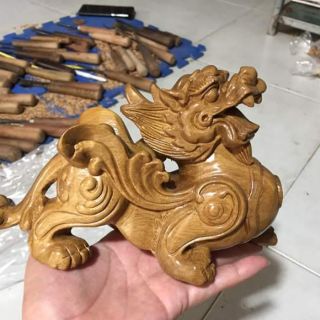 Tỳ hưu mỹ nghệ - gỗ bach xanh thơm