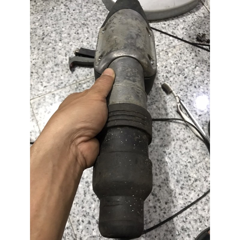 MÁY ĐỤC BÊ TÔNG BÃI BOSCH D-70745