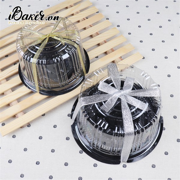 Hộp nhựa đựng bánh tròn 16cm đế đen A016