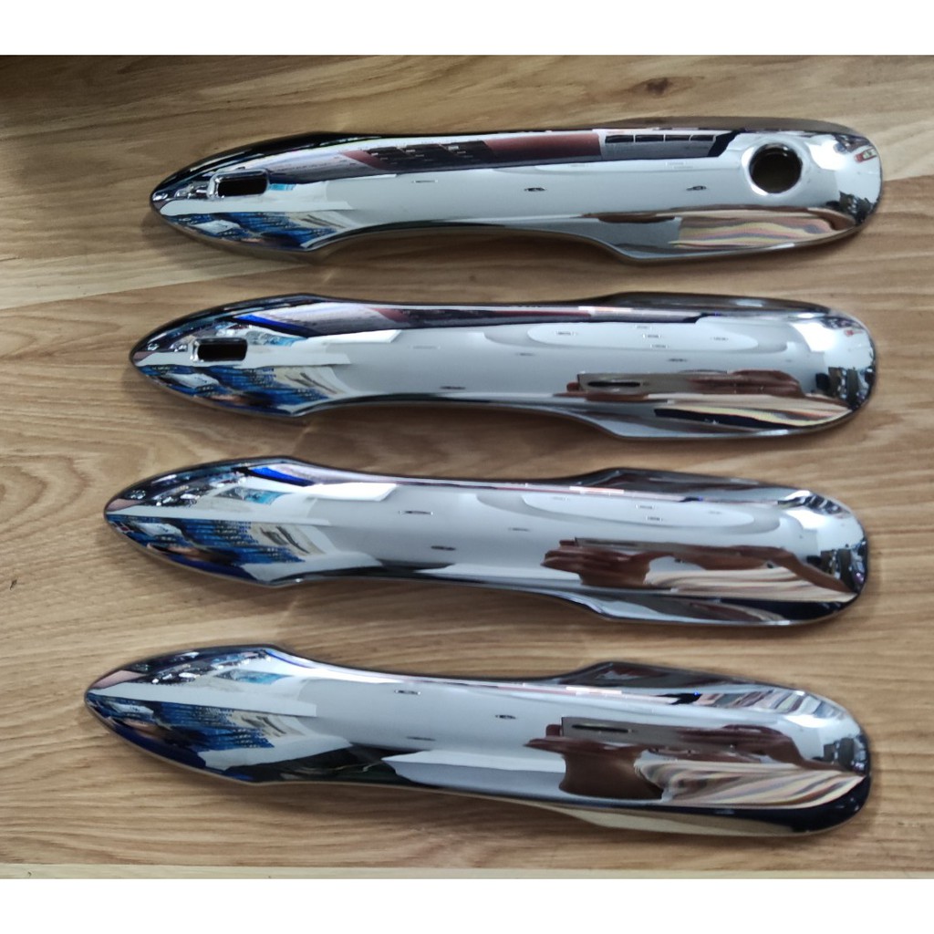 Ốp Tay Hõm Cửa Xe Cross 2020 2021 Mạ Crom Cao Cấp