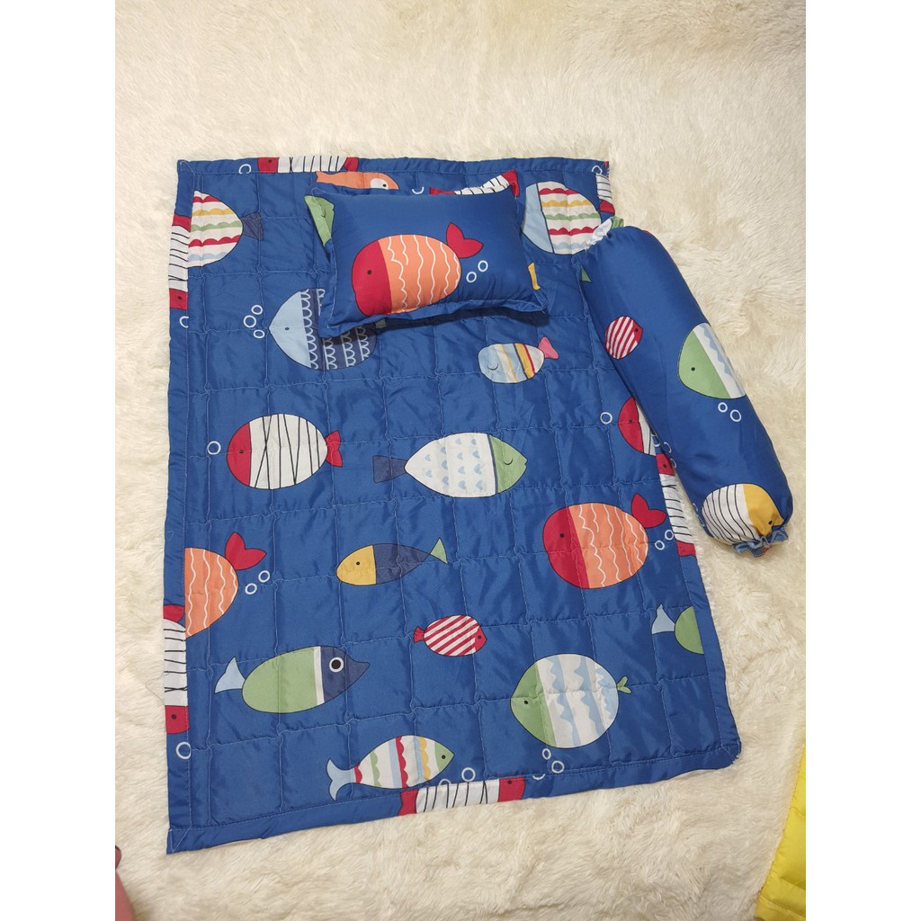 (mẫu mới) Bộ 5 món chăn + gối nằm + gối ôm mẫu Đàn Cá Cảnh trần bông Poly cotton cho bé trai/ bé gái